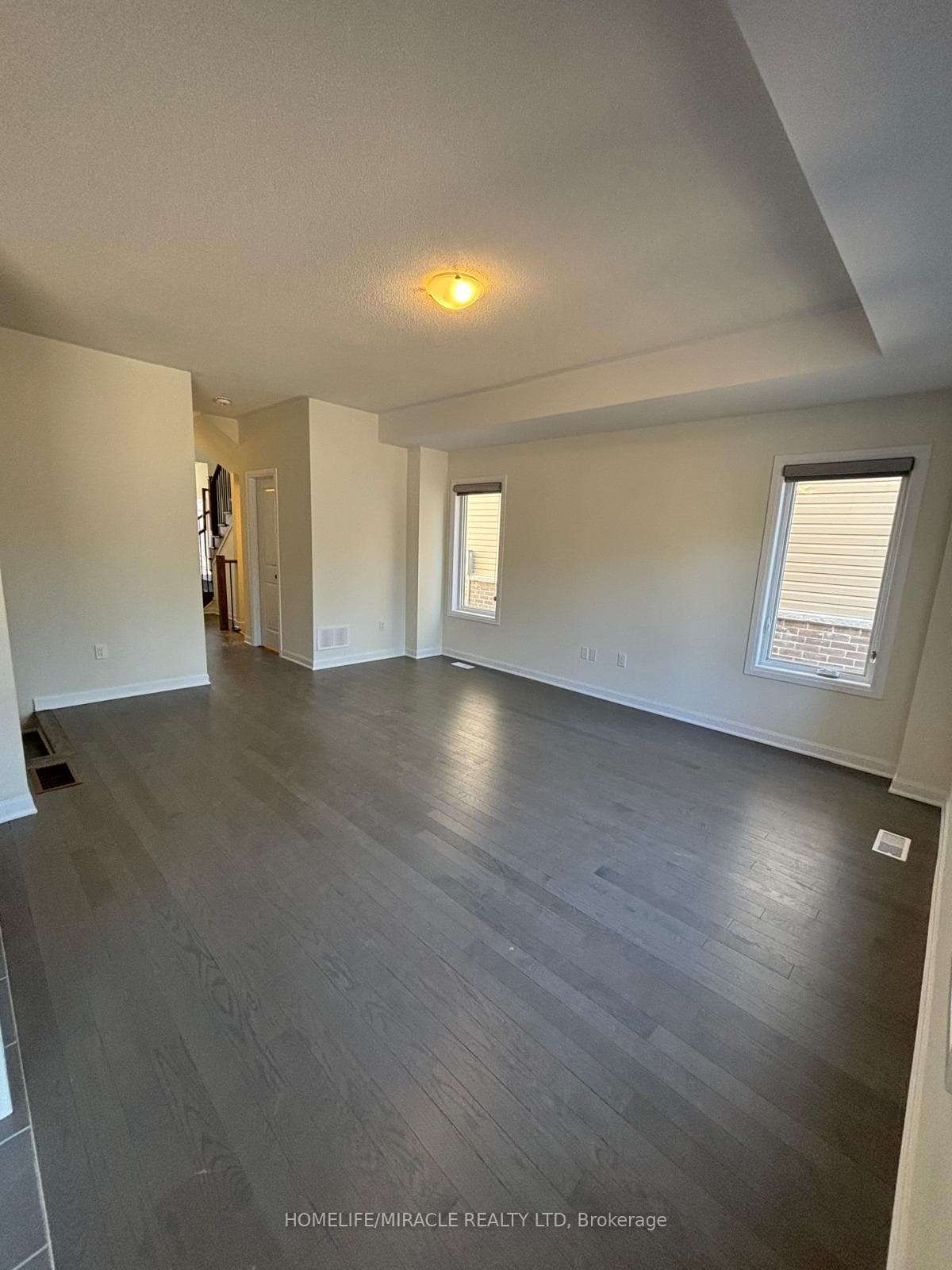 124 Gildersleeve Boulevard photo 8
