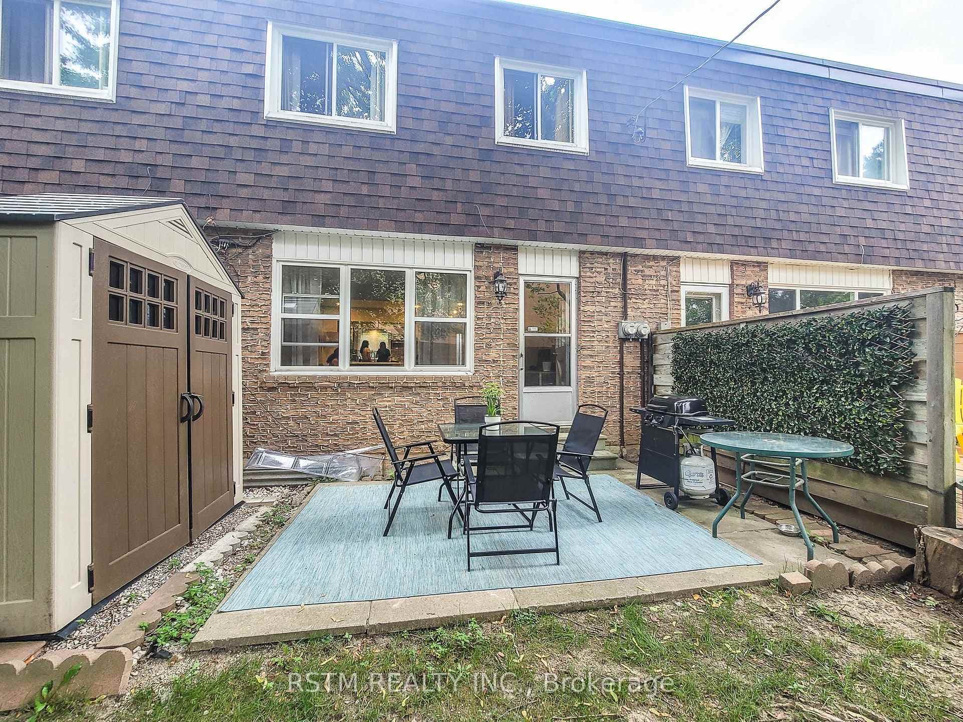 15 The Carriage Way Unit 15 photo 28