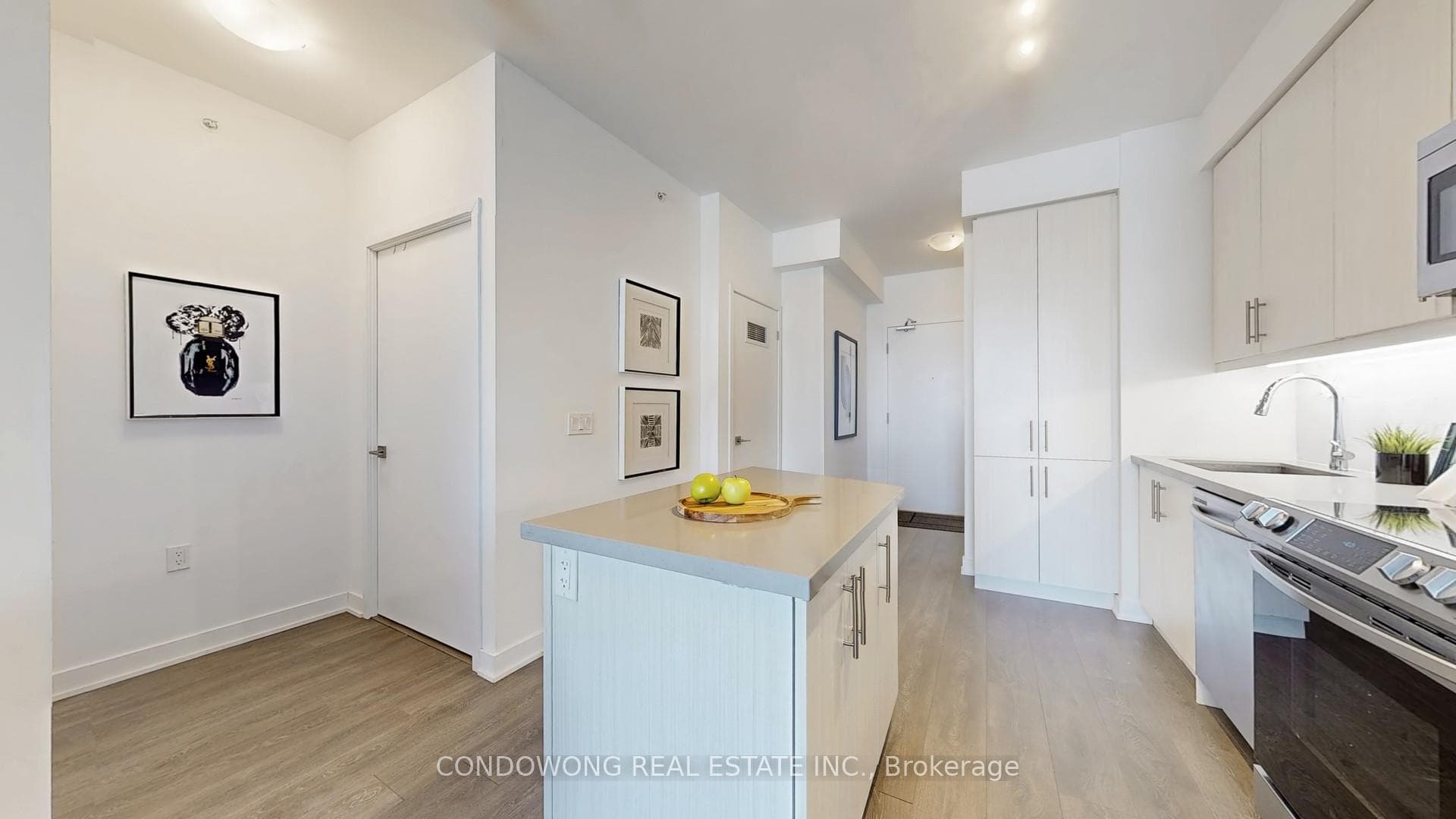 75 Oneida Crescent Unit 1502 photo 10