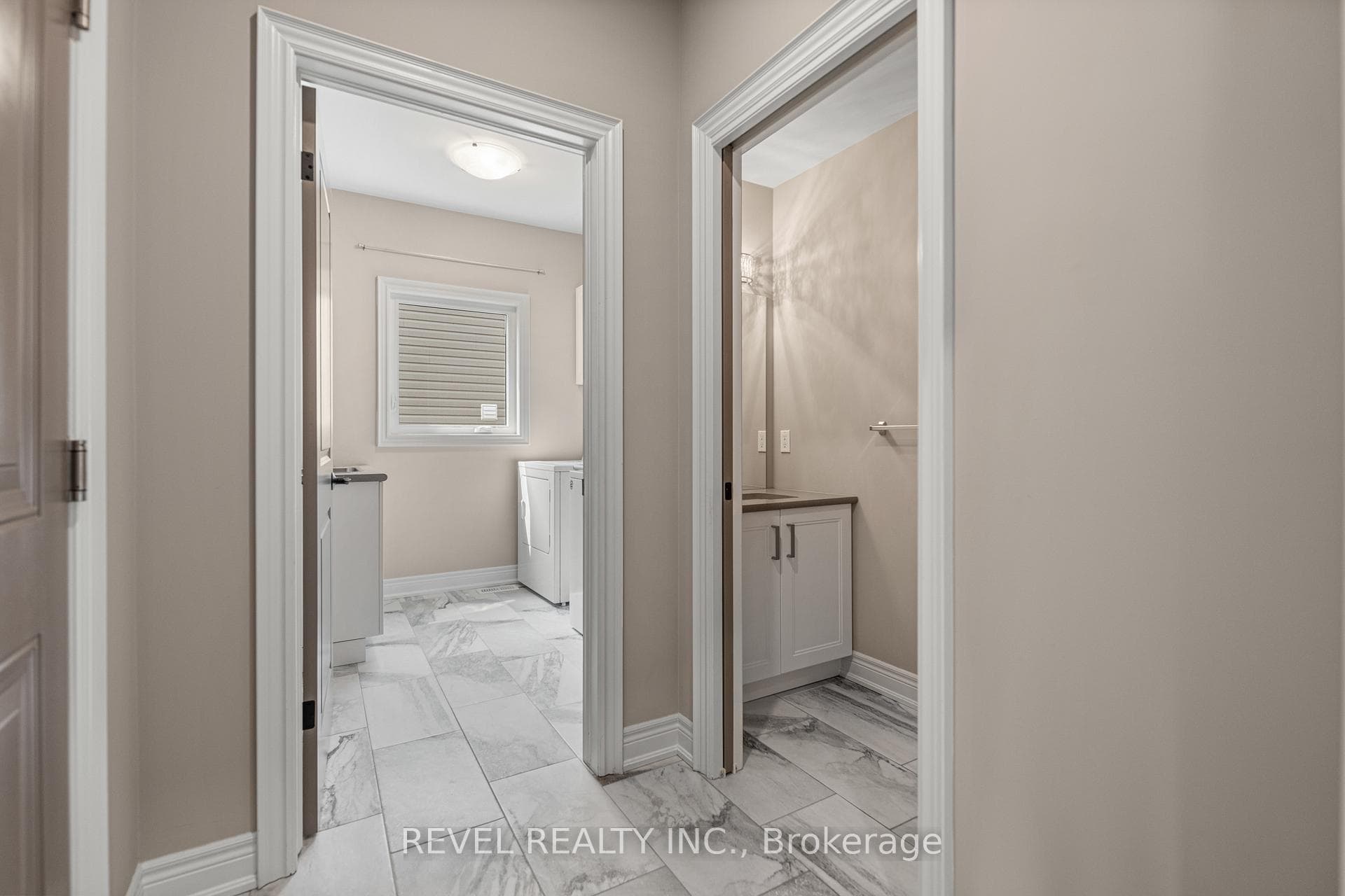 43 Berkshire Drive photo 7