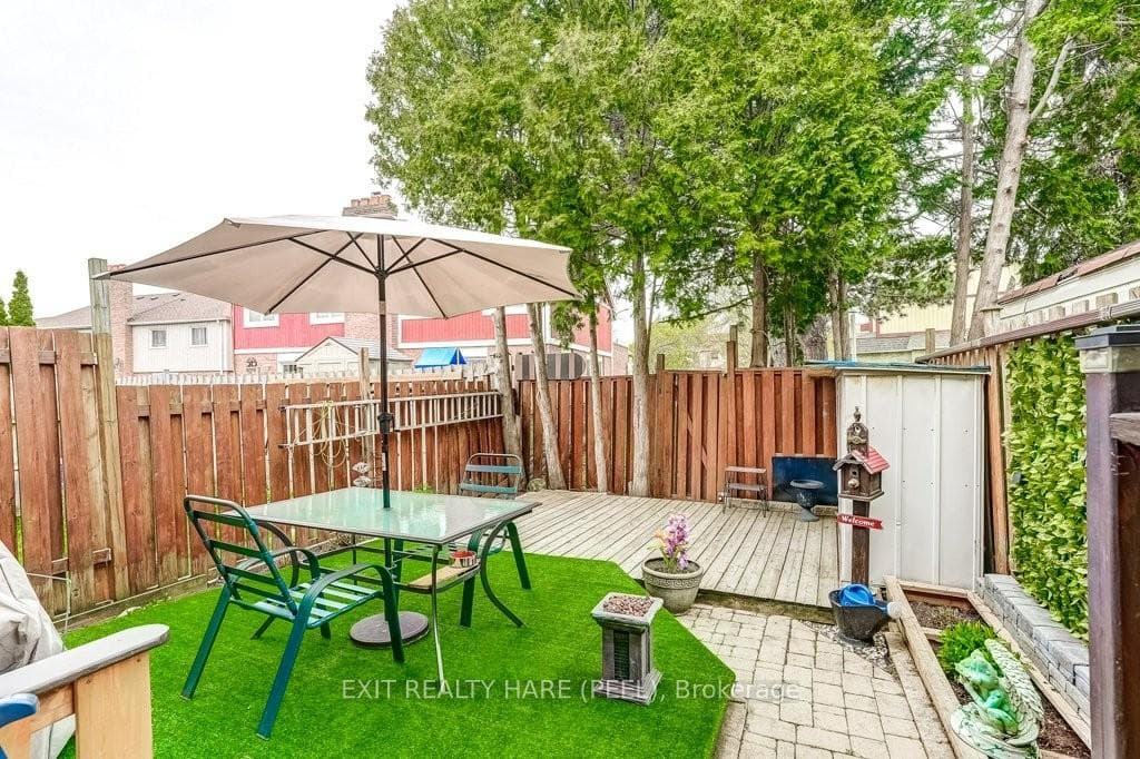 28 Sparklett Crescent photo 28
