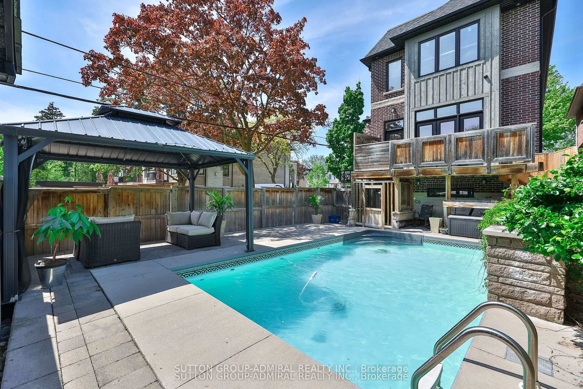 137 Florence Avenue photo 41