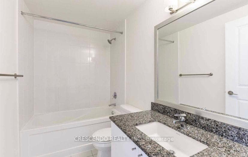 75 Eglinton Avenue Unit 1010 photo 8