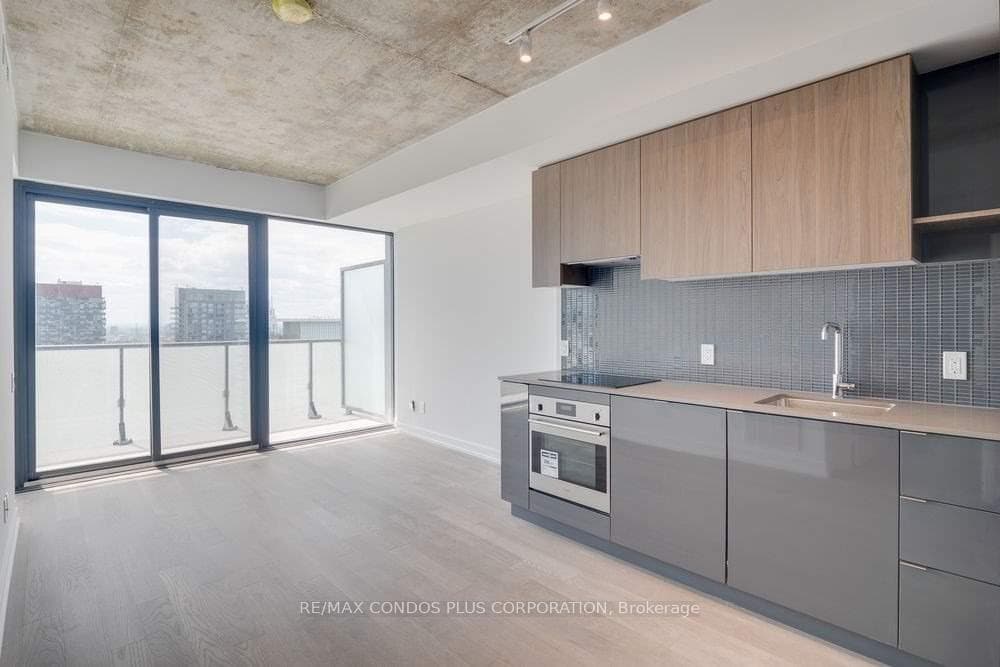 161 Roehampton Avenue Unit 3512 photo 14