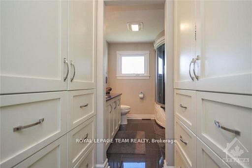 840 FOREST Street photo 16