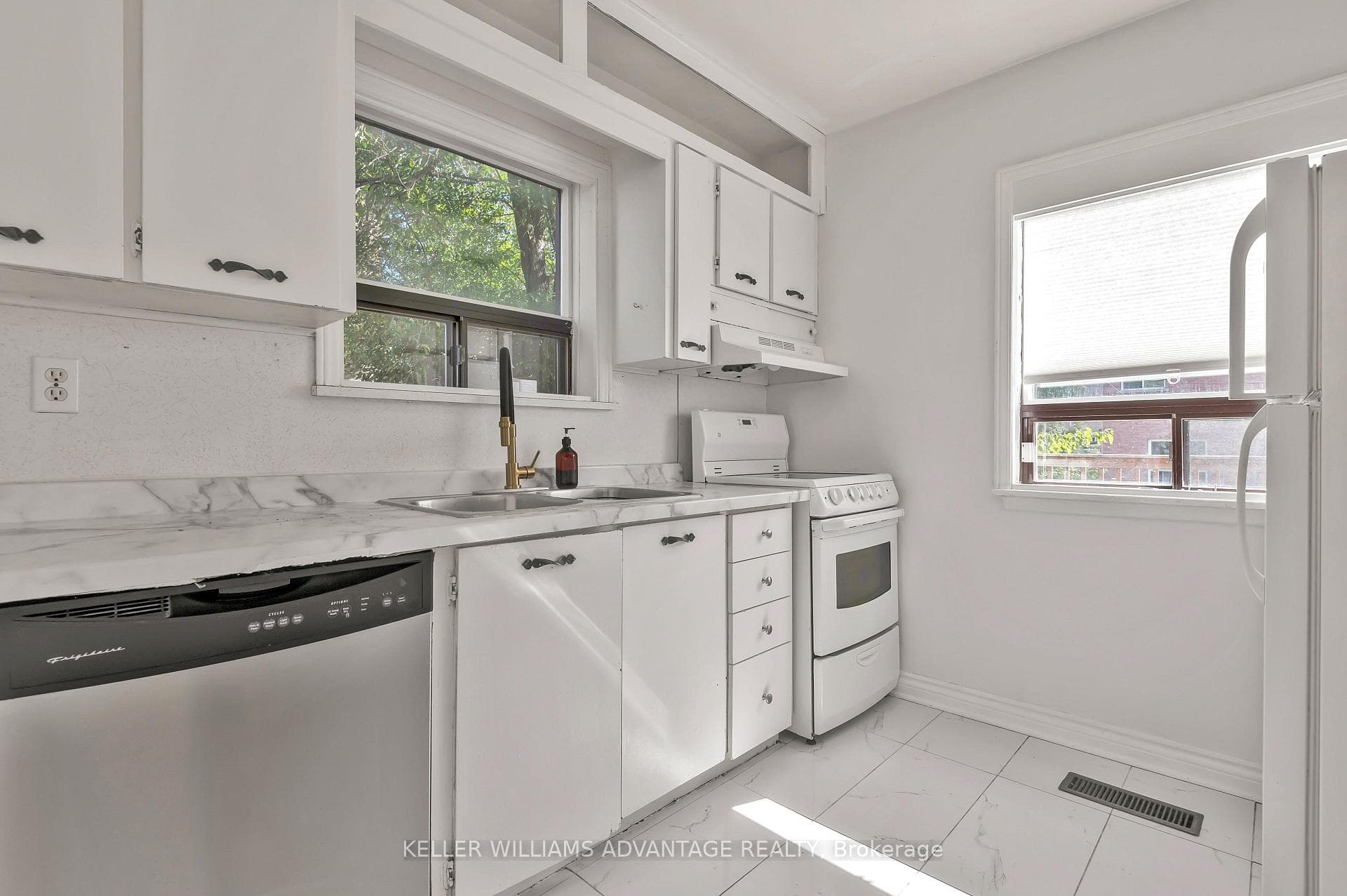 62 Santamonica Boulevard photo 16