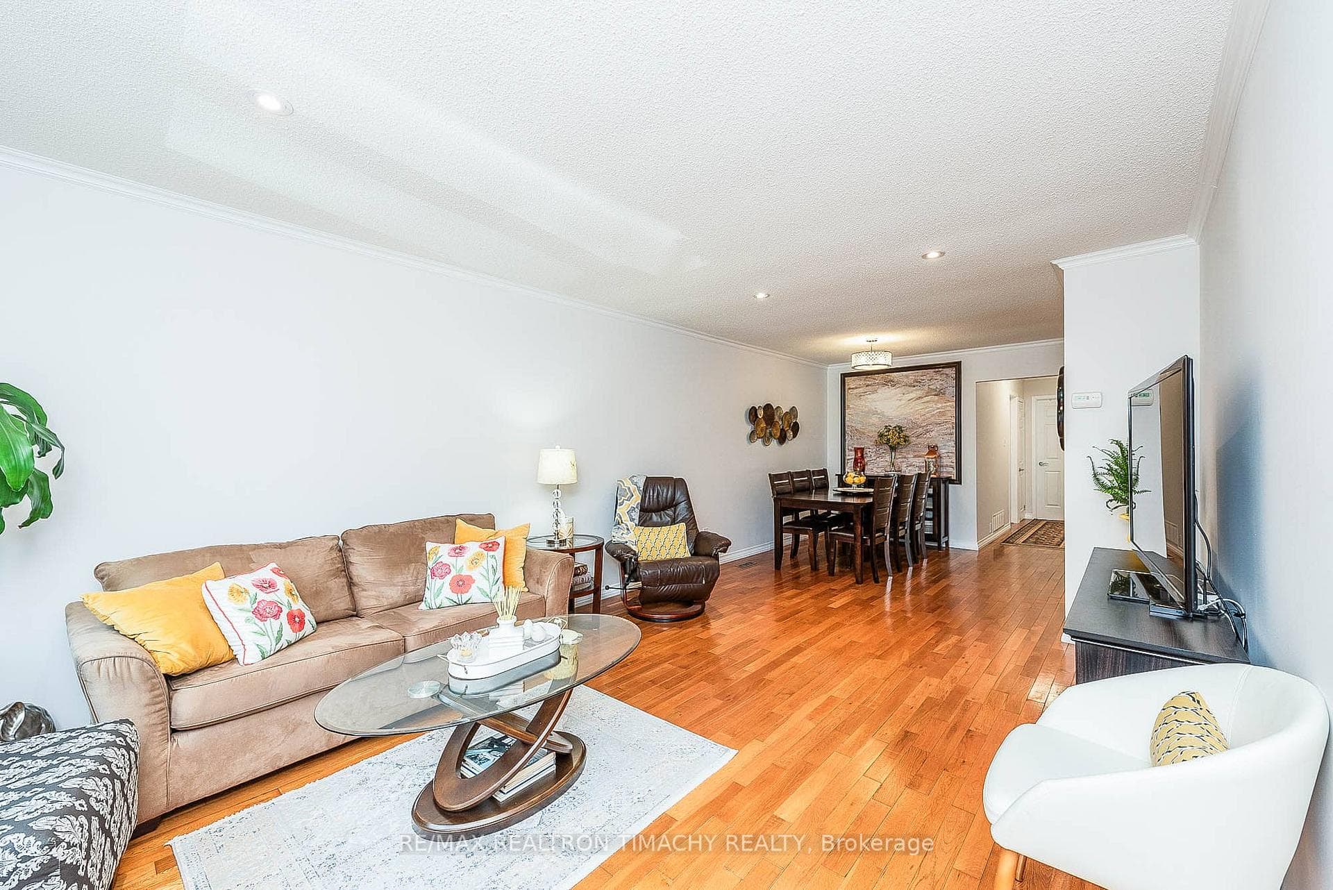 35 Donnamora Crescent photo 15