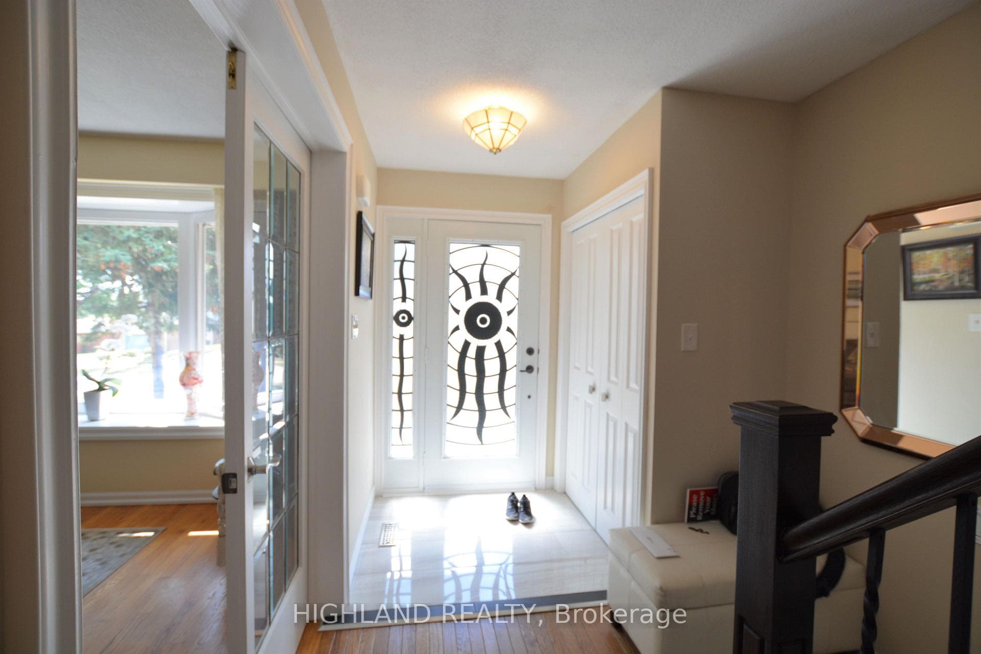 2868 Constable Road photo 4