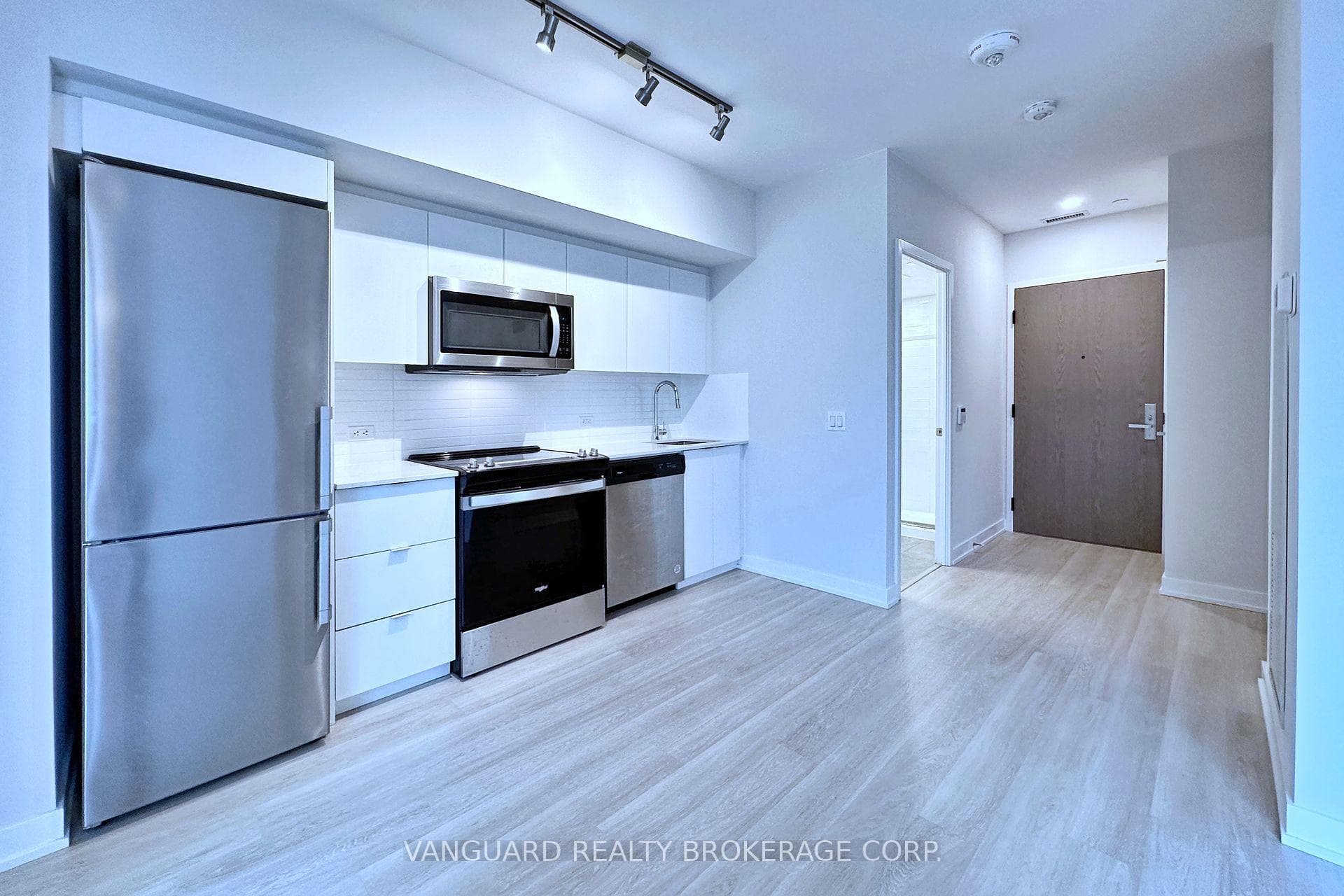 30 Tretti Way Unit 1005 photo 4