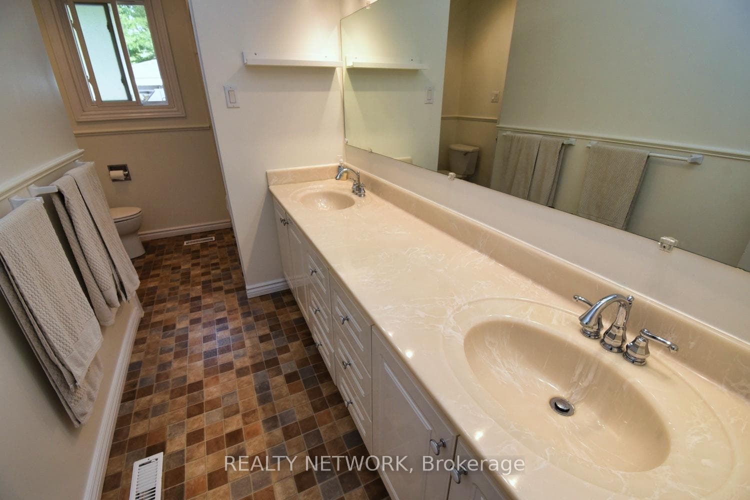 47 Highland Park Drive photo 26