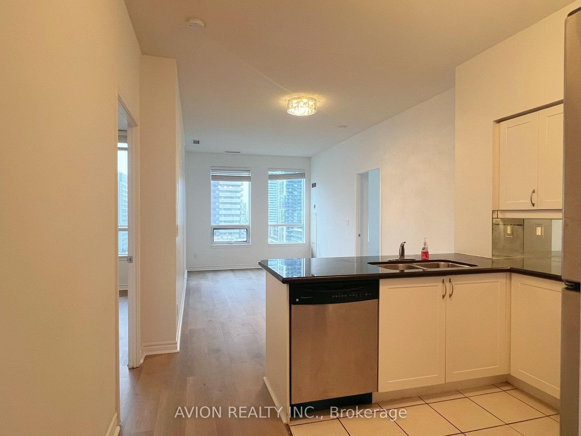 388 Prince Of Wales Drive Unit 1201 photo 2