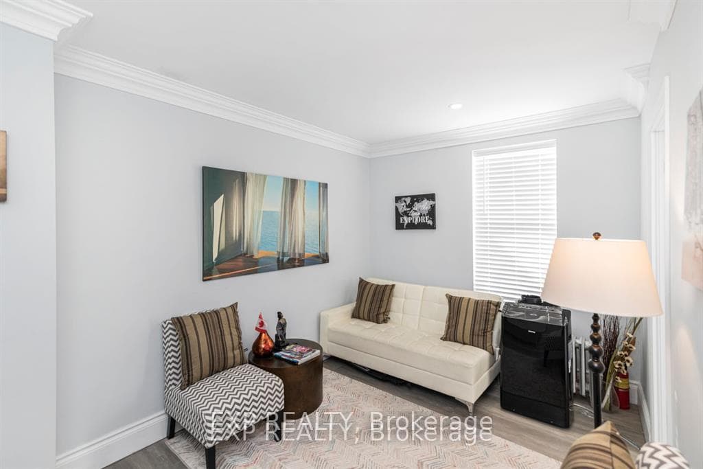 5858 ferry Street Unit 2 photo 2