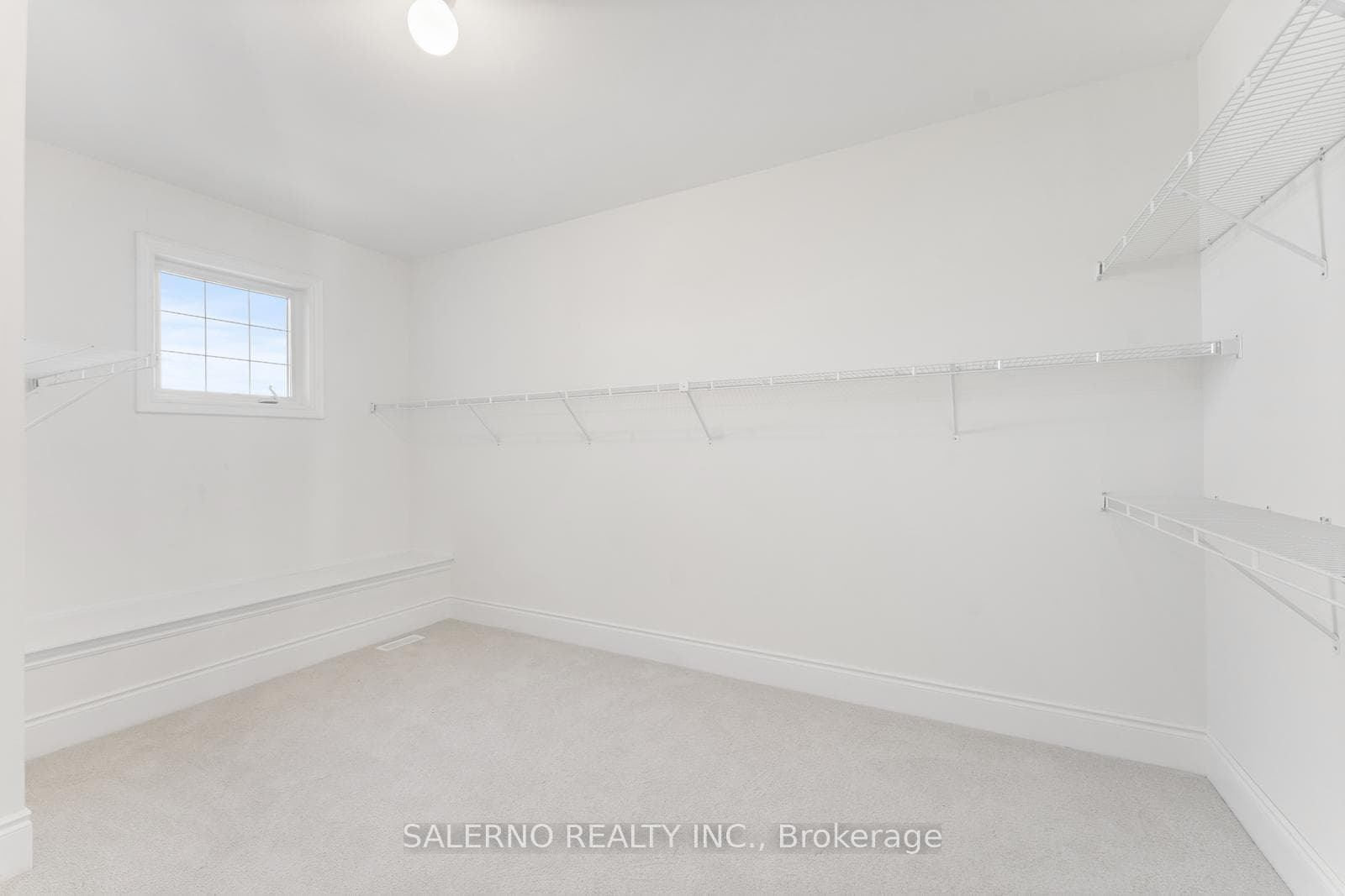 10 Elmers Lane photo 39
