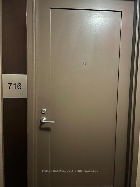 320 Tweedsmuir Avenue Unit 716 photo 5