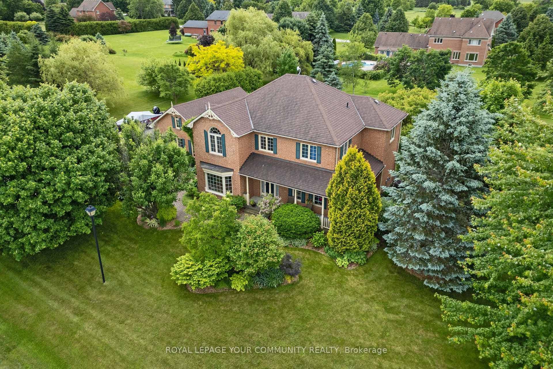 17 Taylor Drive photo 1