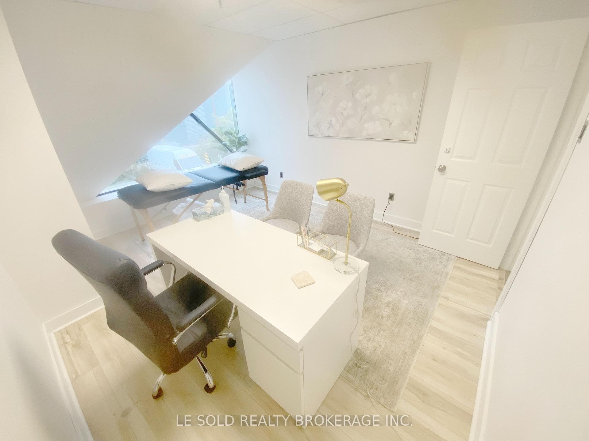 117 Ringwood Drive Unit 4 (2nd Floor D) photo 10
