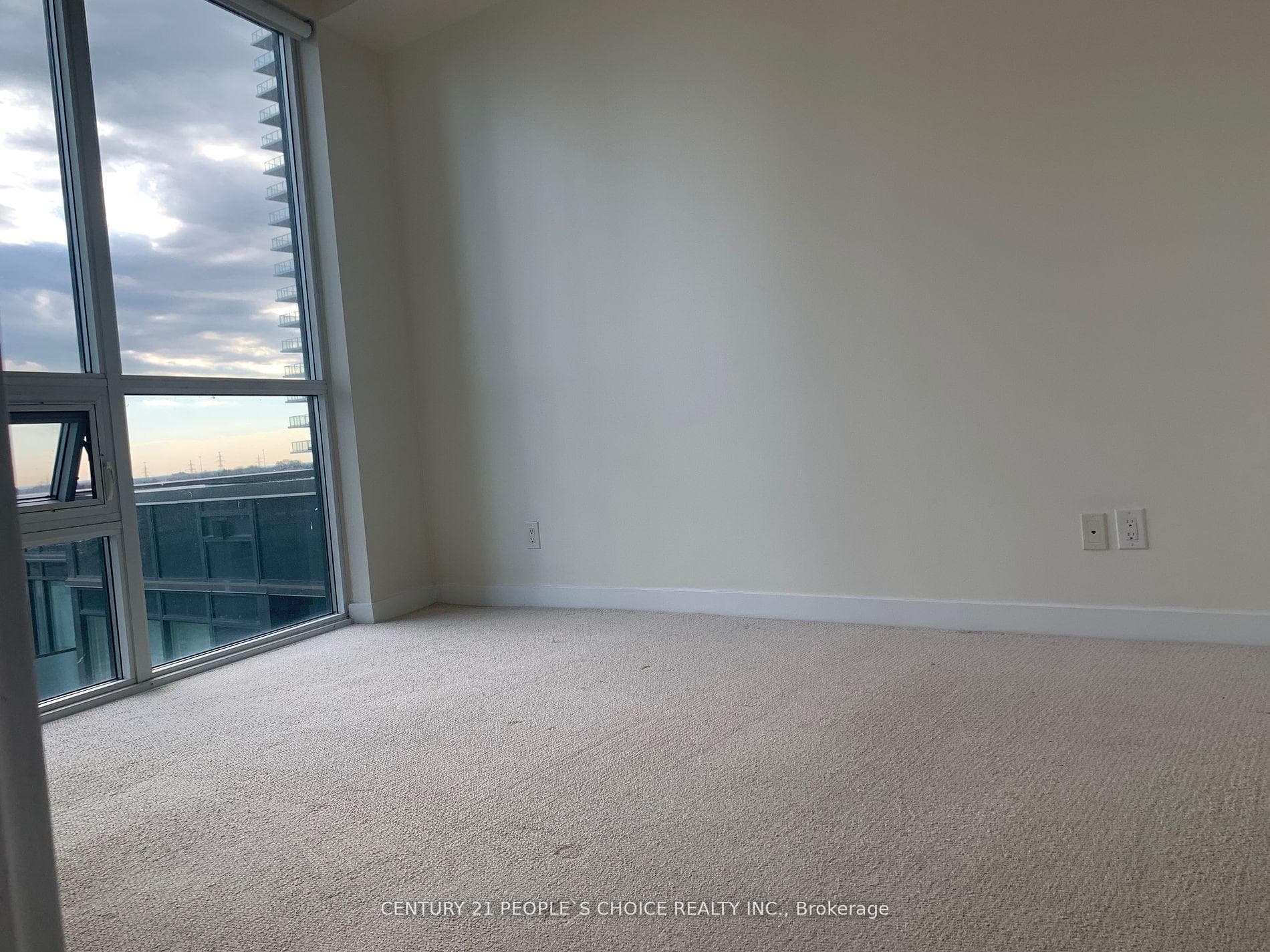 510 Curran Place Unit 601 photo 15