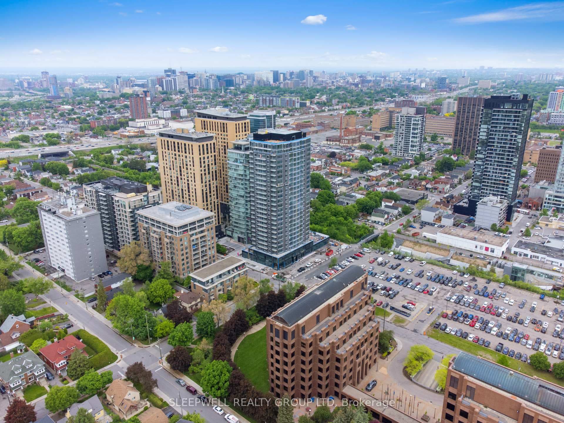 111 Champagne Avenue Unit 1501 photo 34