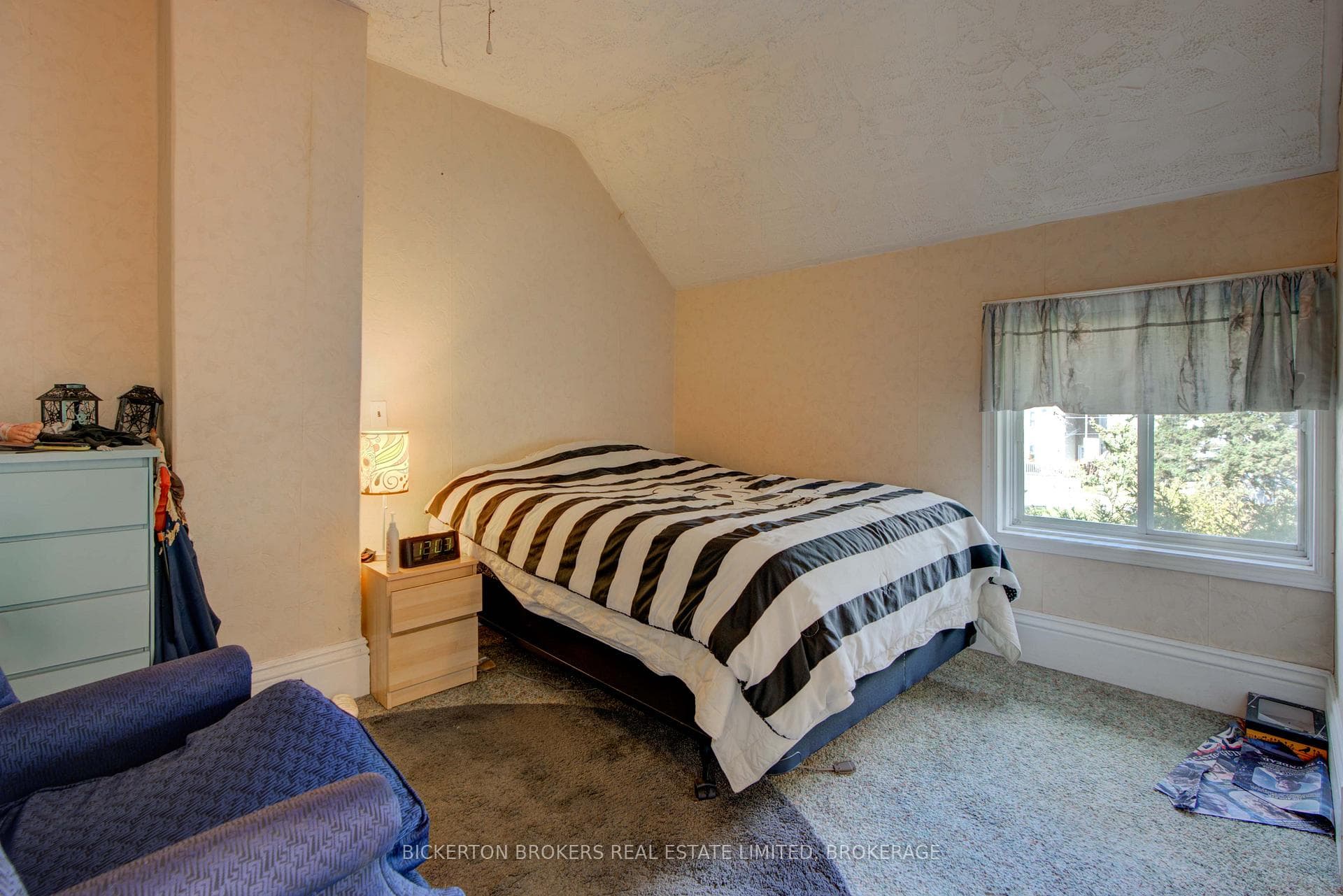 20 Gilbert Street photo 37