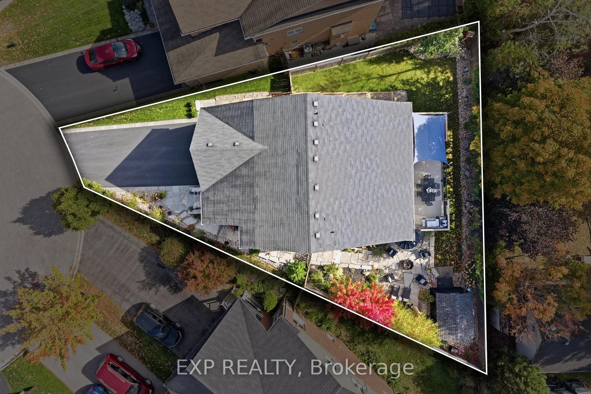 7 Brenner Court photo 3