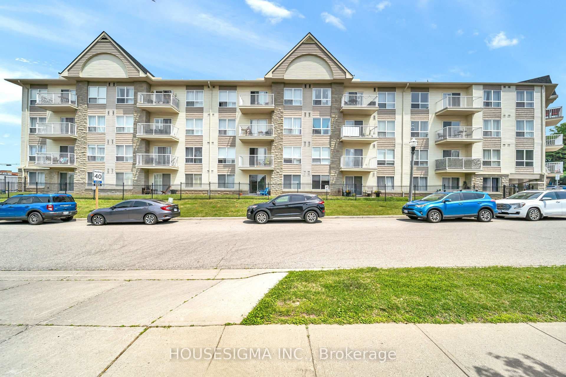 8 Harris Street Unit 207 photo 6