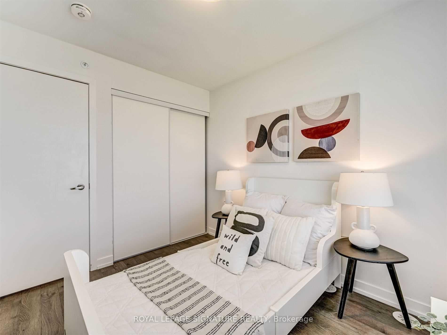 1555 Kingston Road Unit 418 photo 19