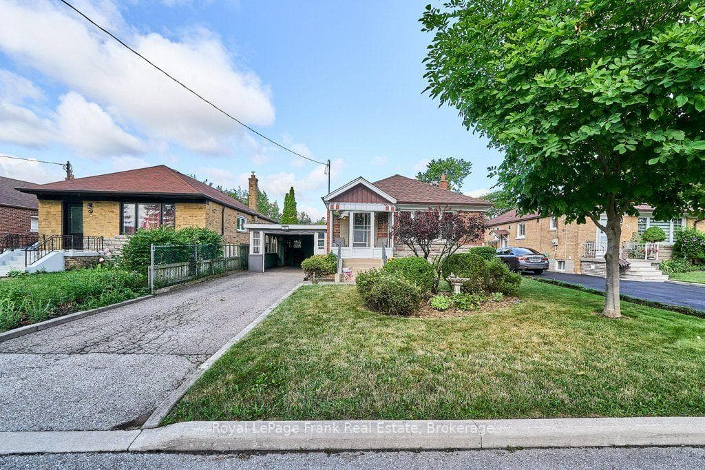 55 Leahann Drive photo 33