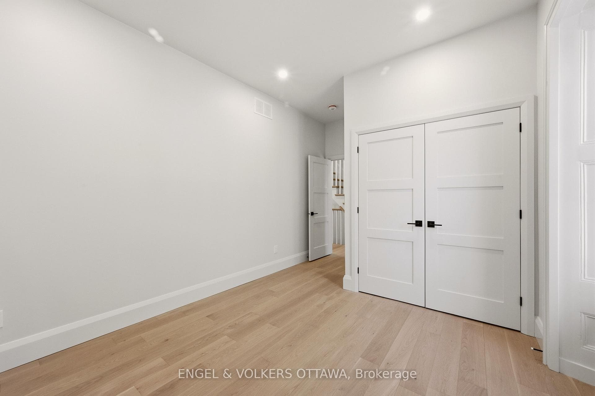 35 MacKay Street photo 35