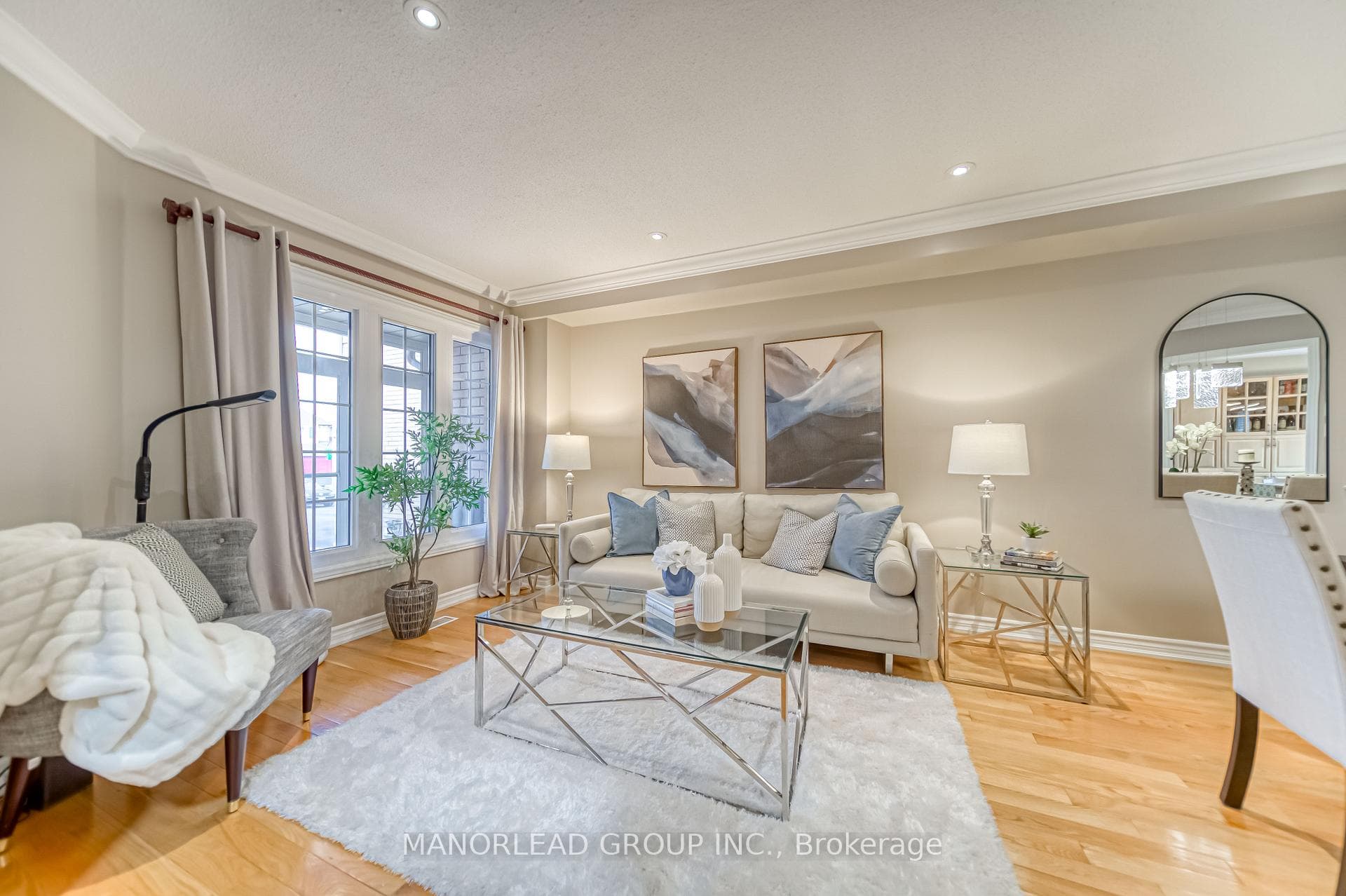 27 Opera Place photo 11