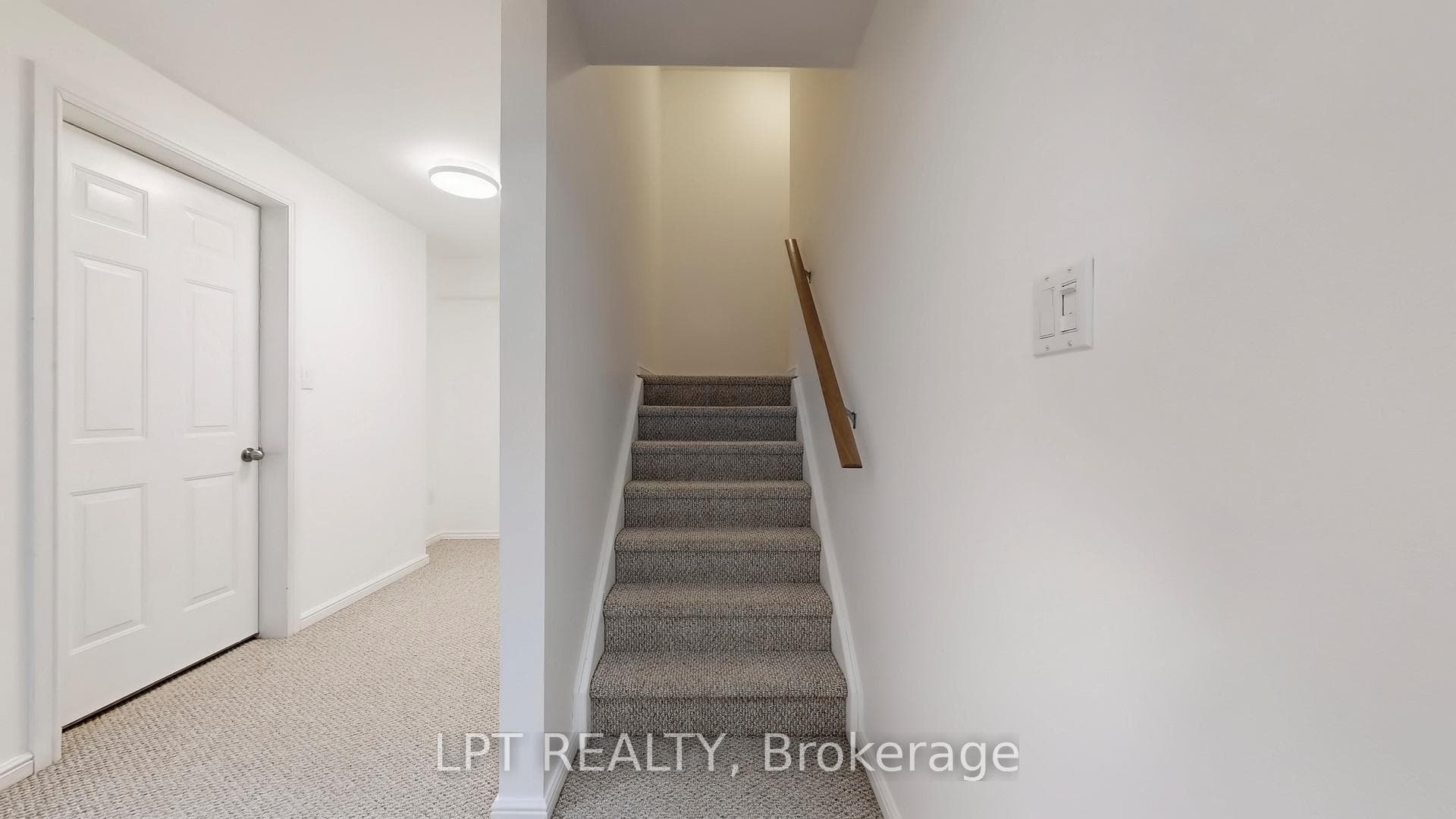 1 Summit Ridge Drive photo 40