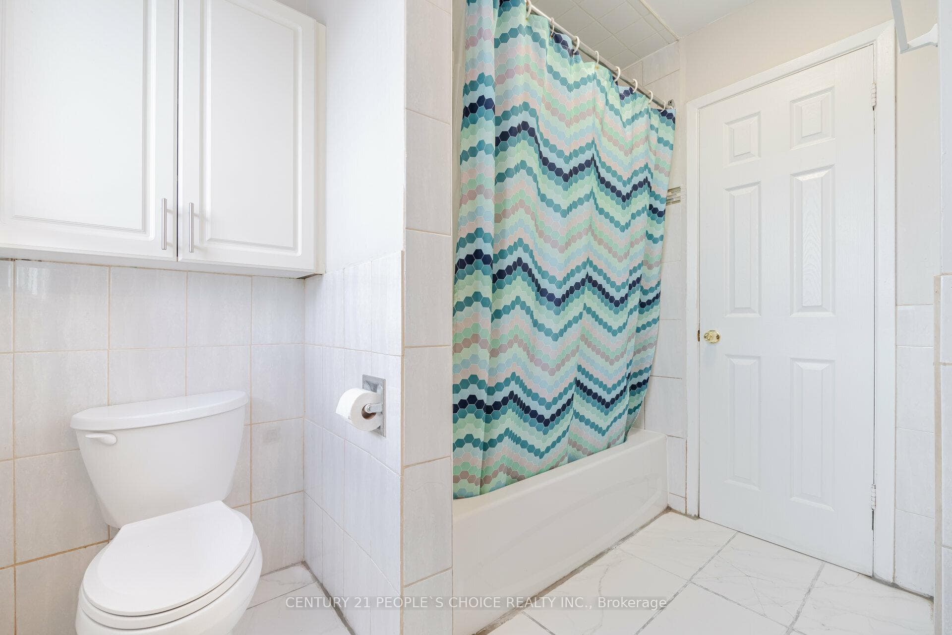 57 Carisbrooke Court photo 23