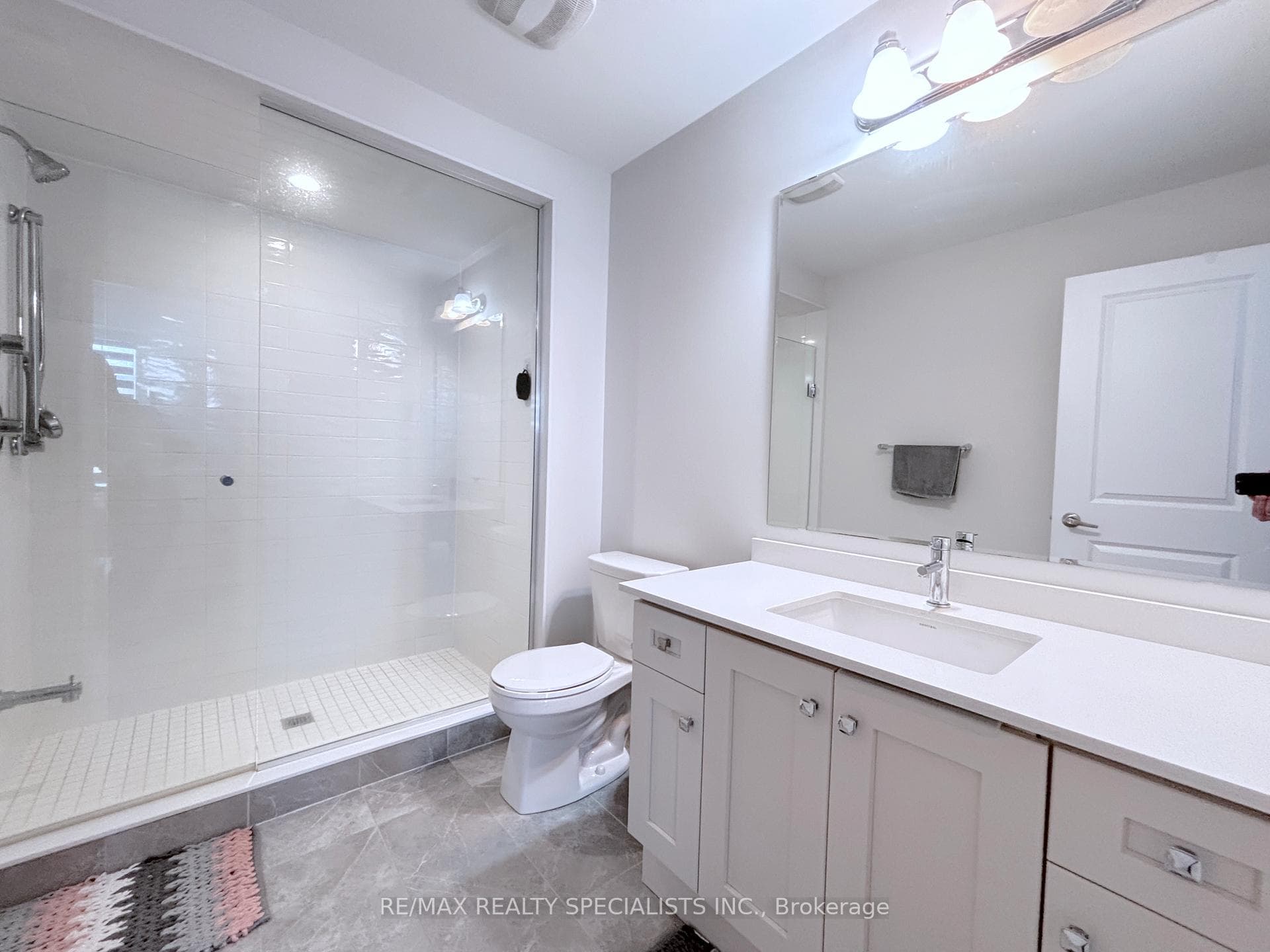 124 Edgar Bonner Avenue photo 18