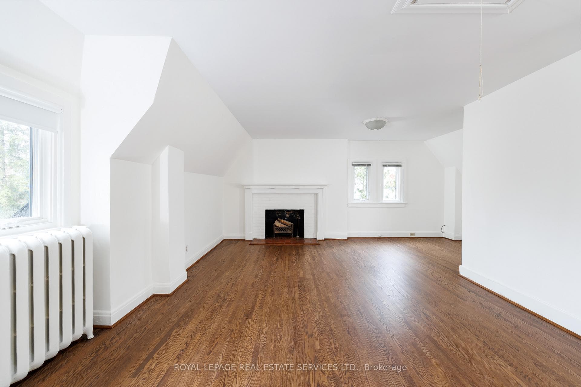 134 Lyndhurst Avenue photo 35