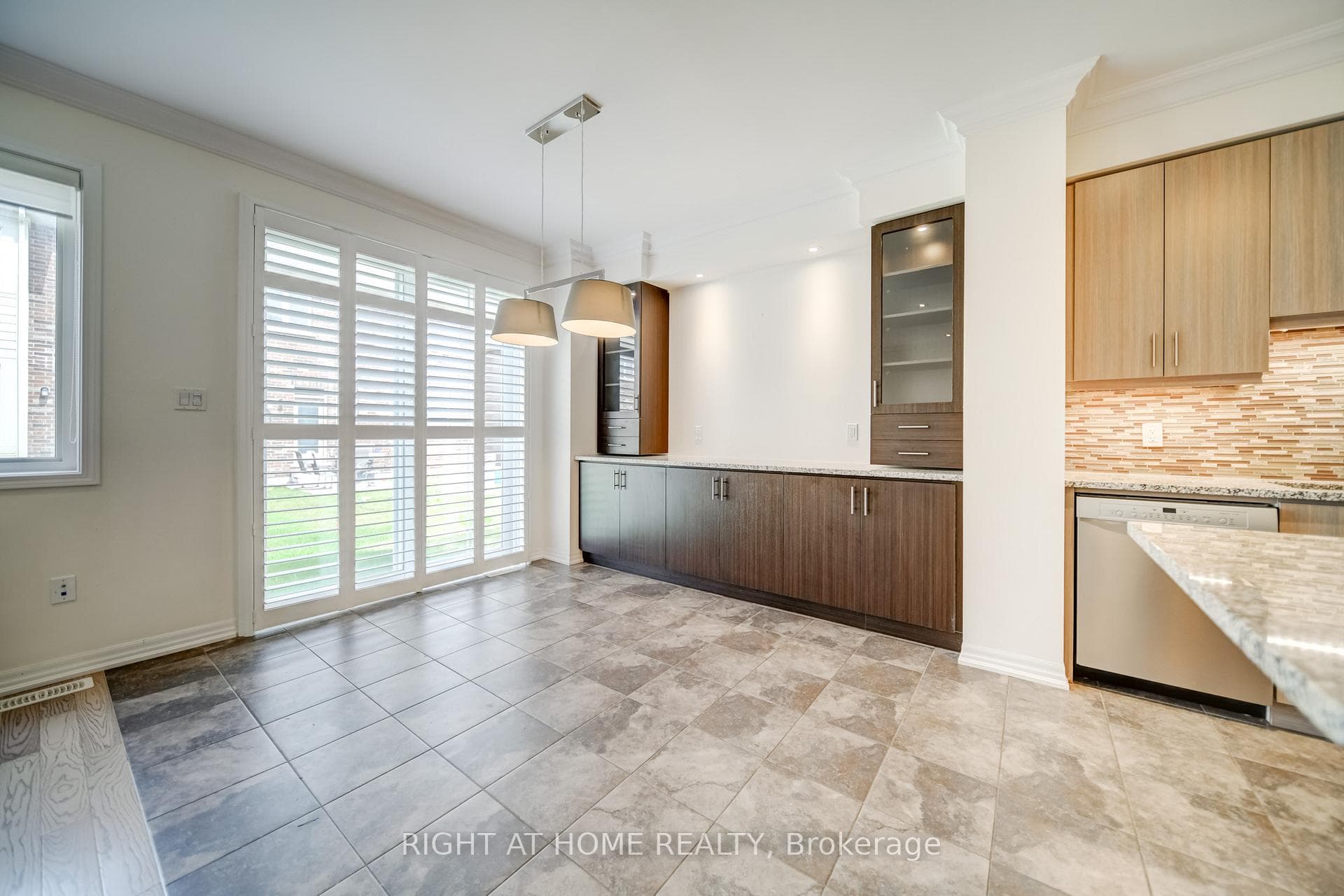 107 Orchardcroft Road photo 7