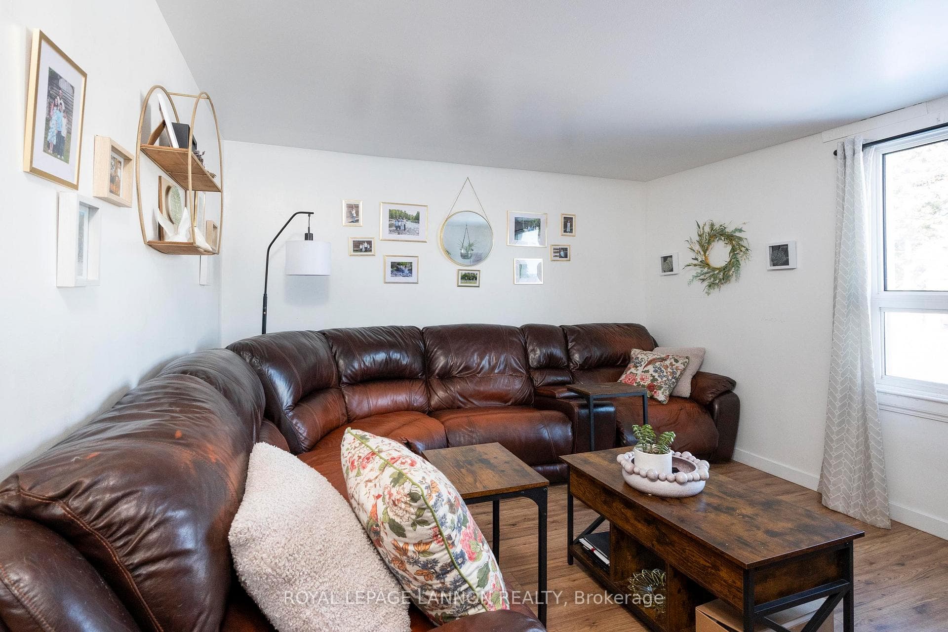 415 Archibald Street photo 4