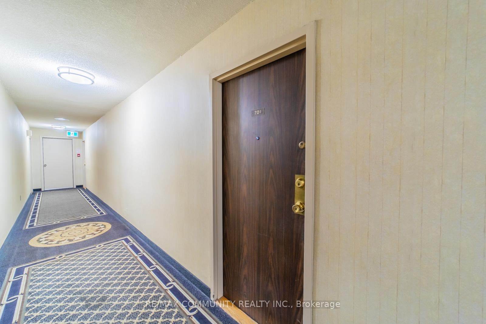 15 Torrance Road Unit 701 photo 8