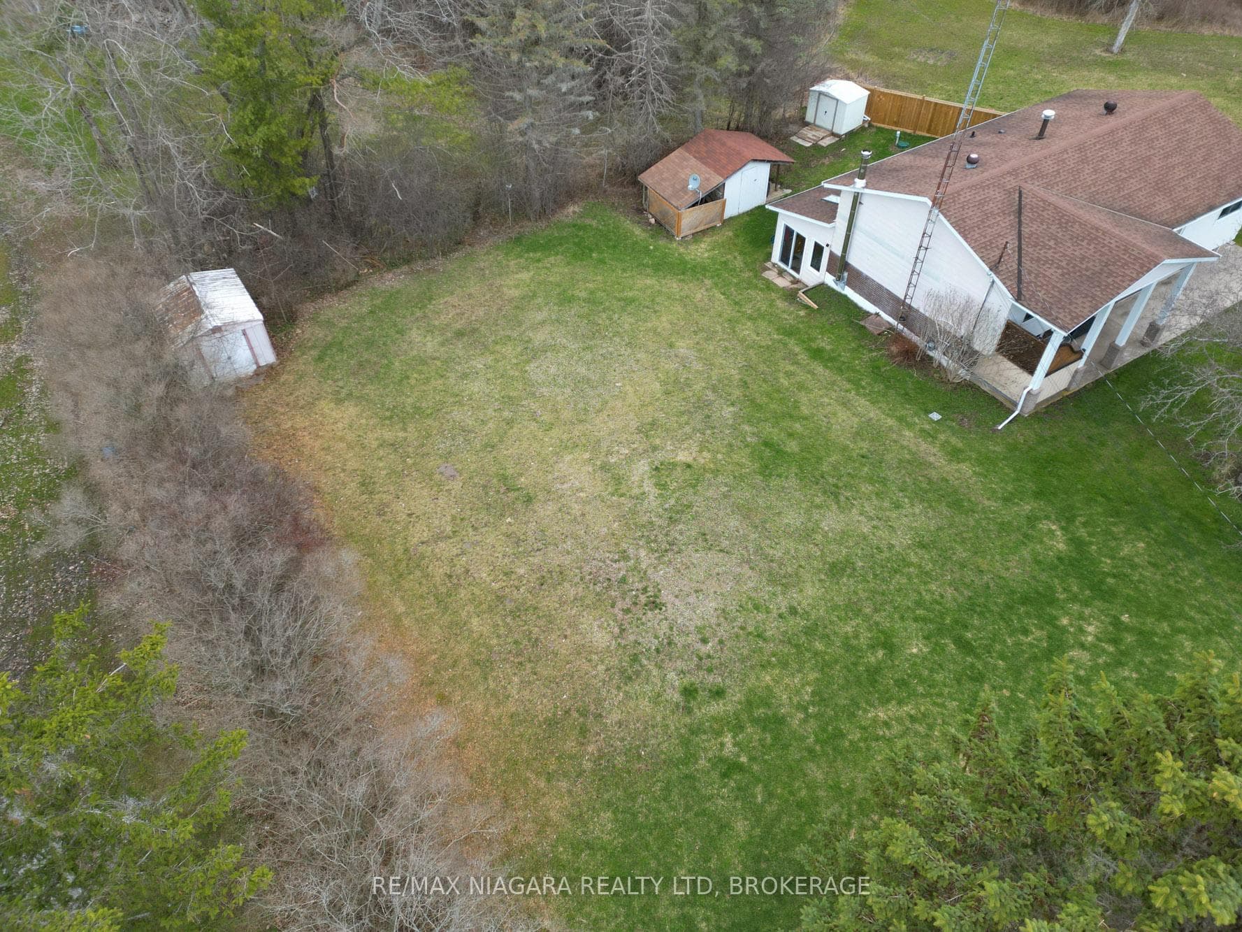 883 Ridge Road photo 35