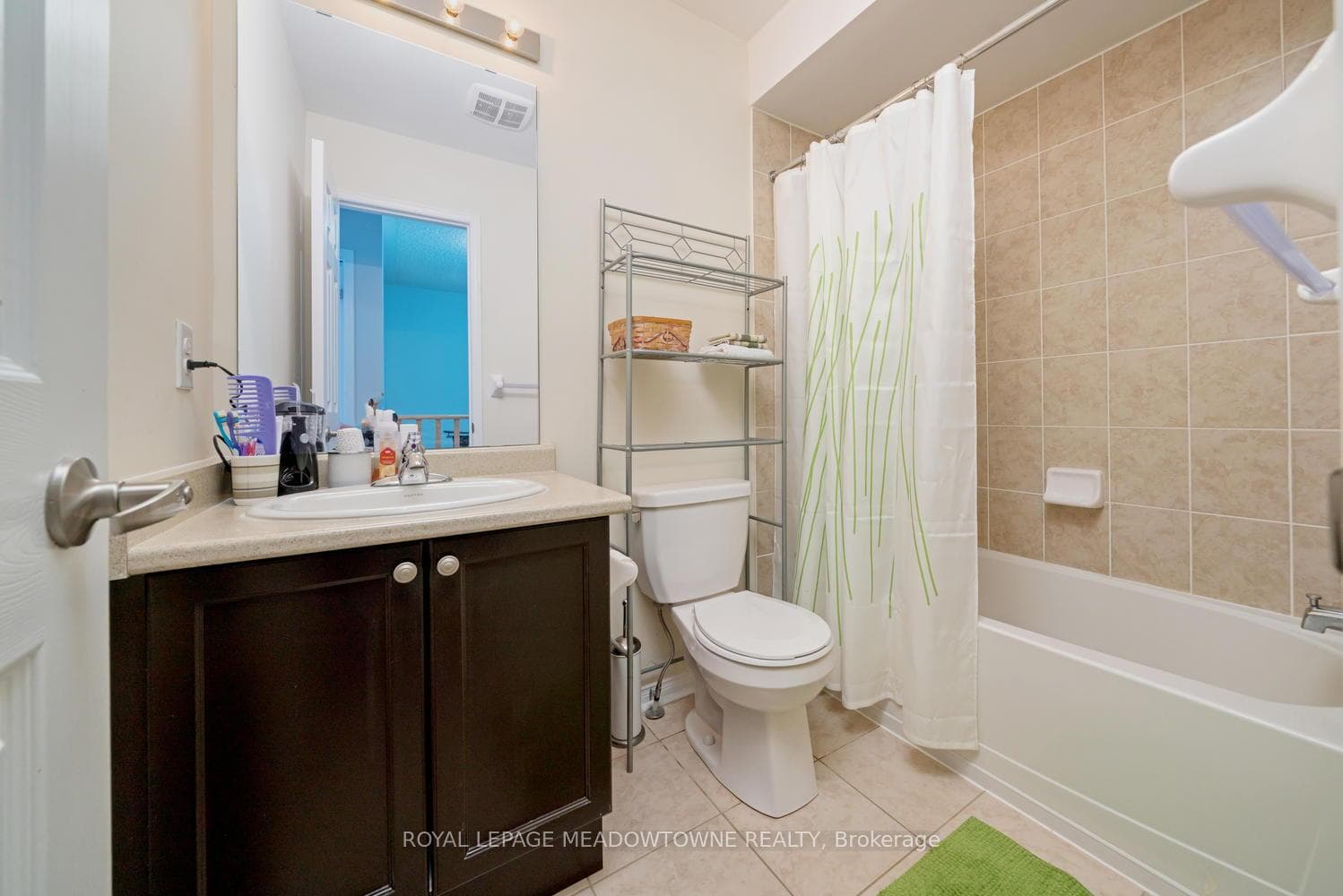 6 Tiffany Lane photo 21