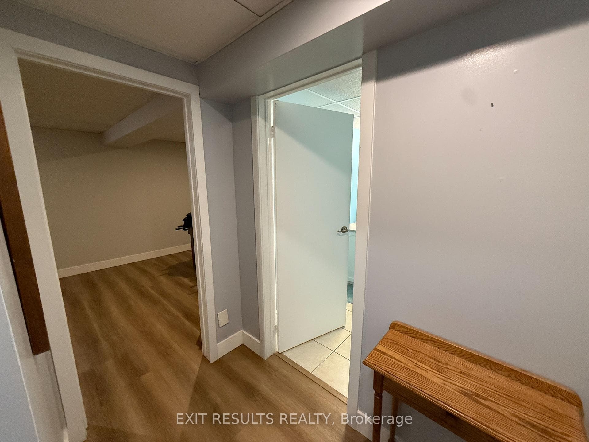 1090 DIANNE Avenue photo 35