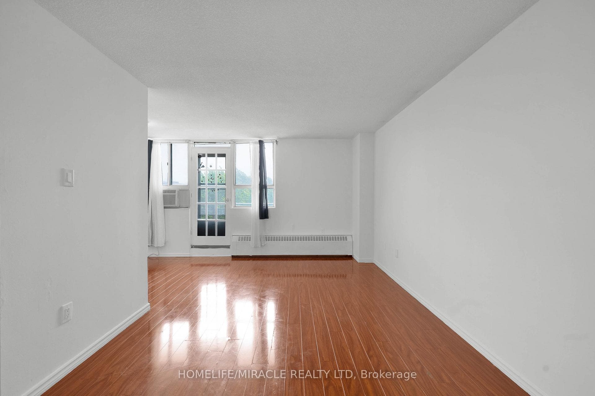 100 Dundalk Drive Unit 707 photo 12