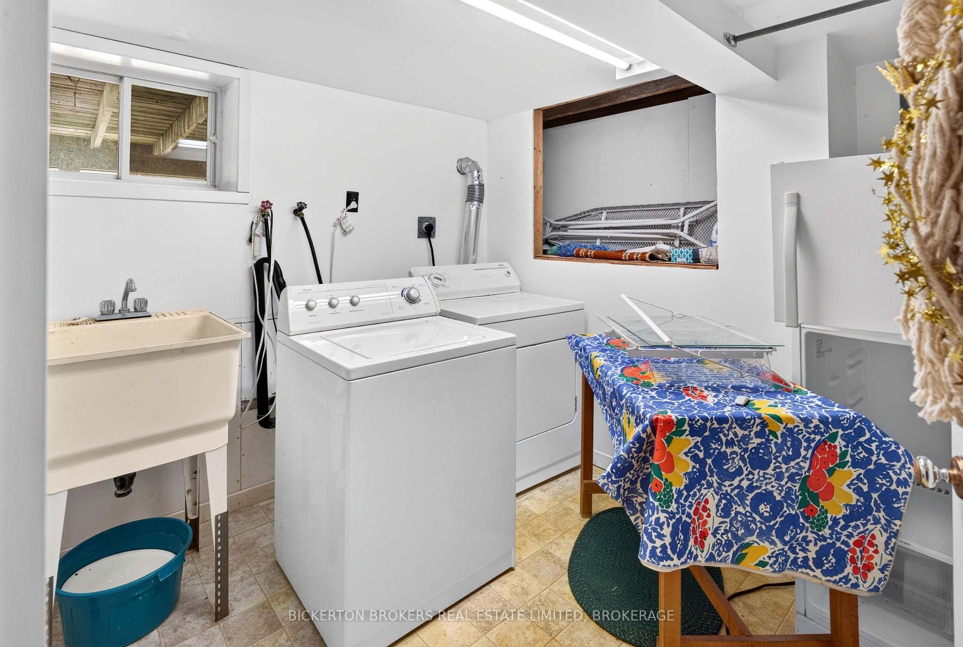 154 Eden Grove Road photo 33