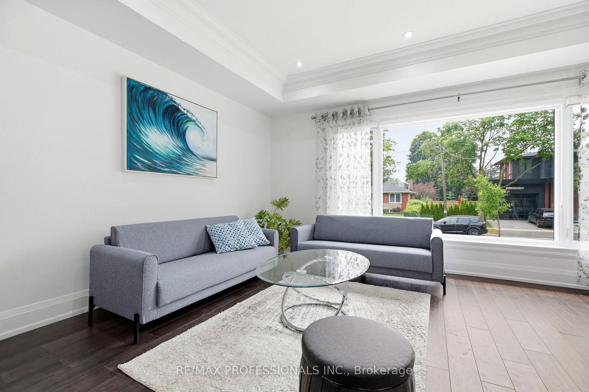 77 Cronin Drive photo 8