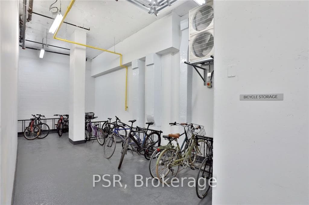 101 Locke Street Unit 515 photo 31