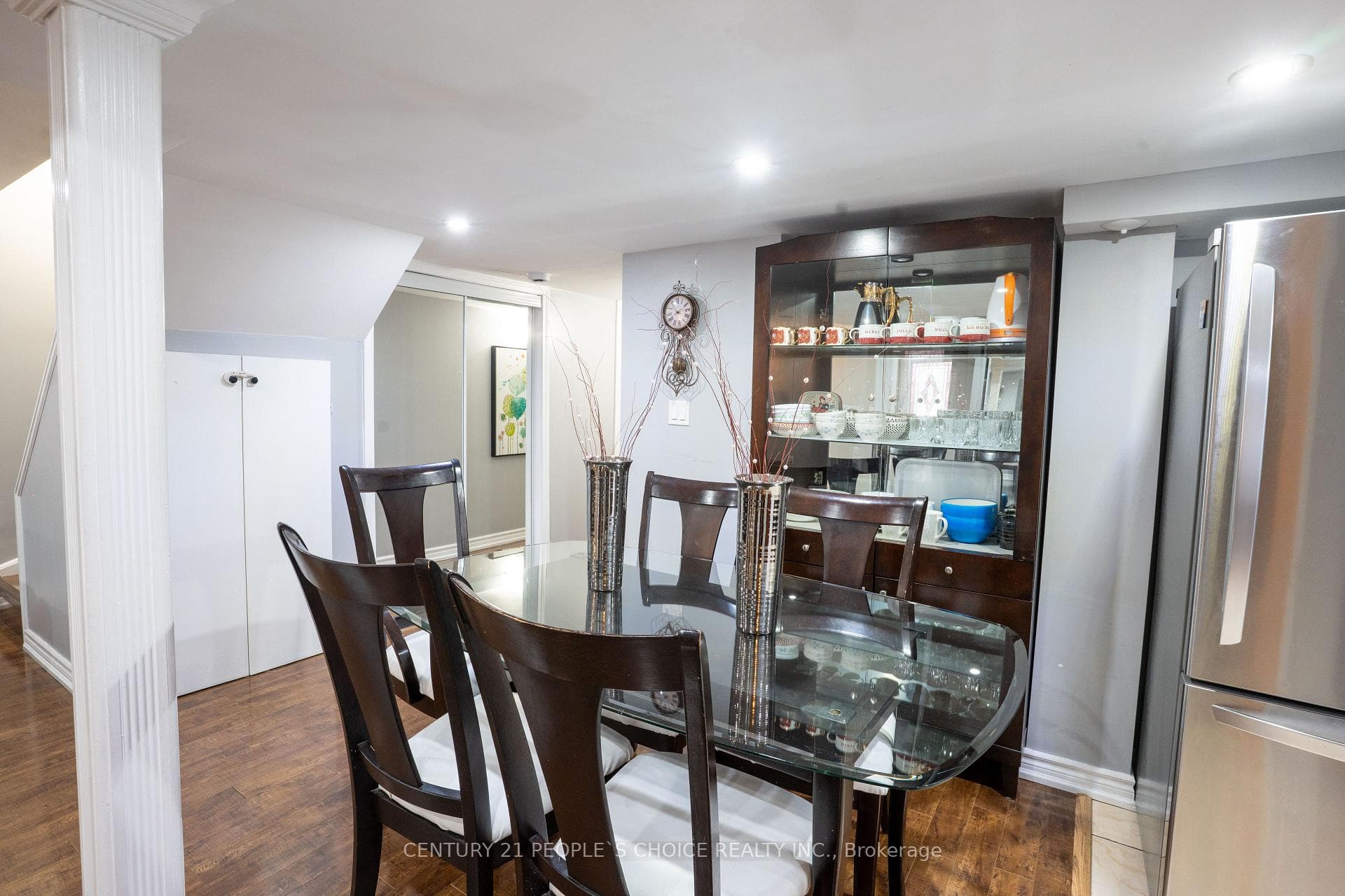 111 Brisdale Drive photo 42