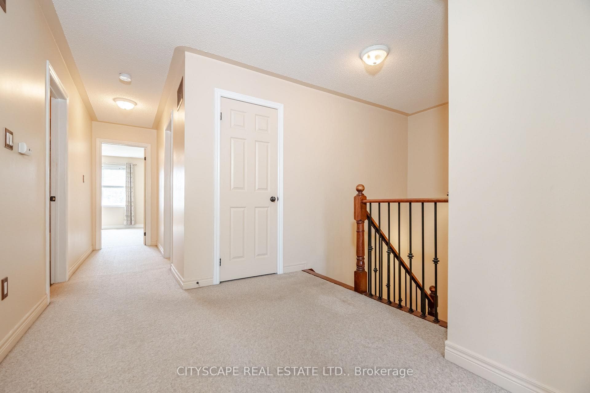 676 Skye Court photo 14