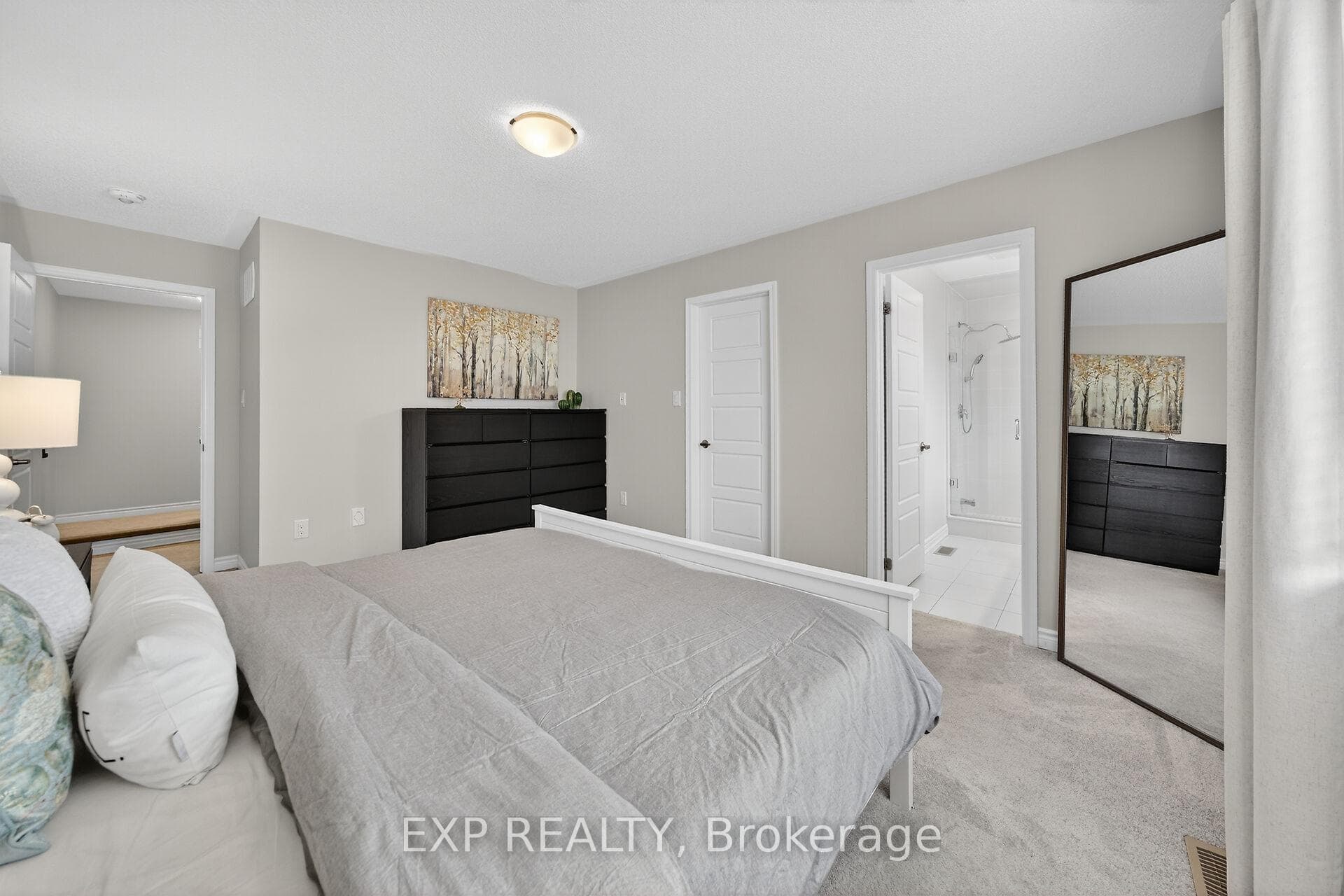 1384 Basswood Crescent photo 26