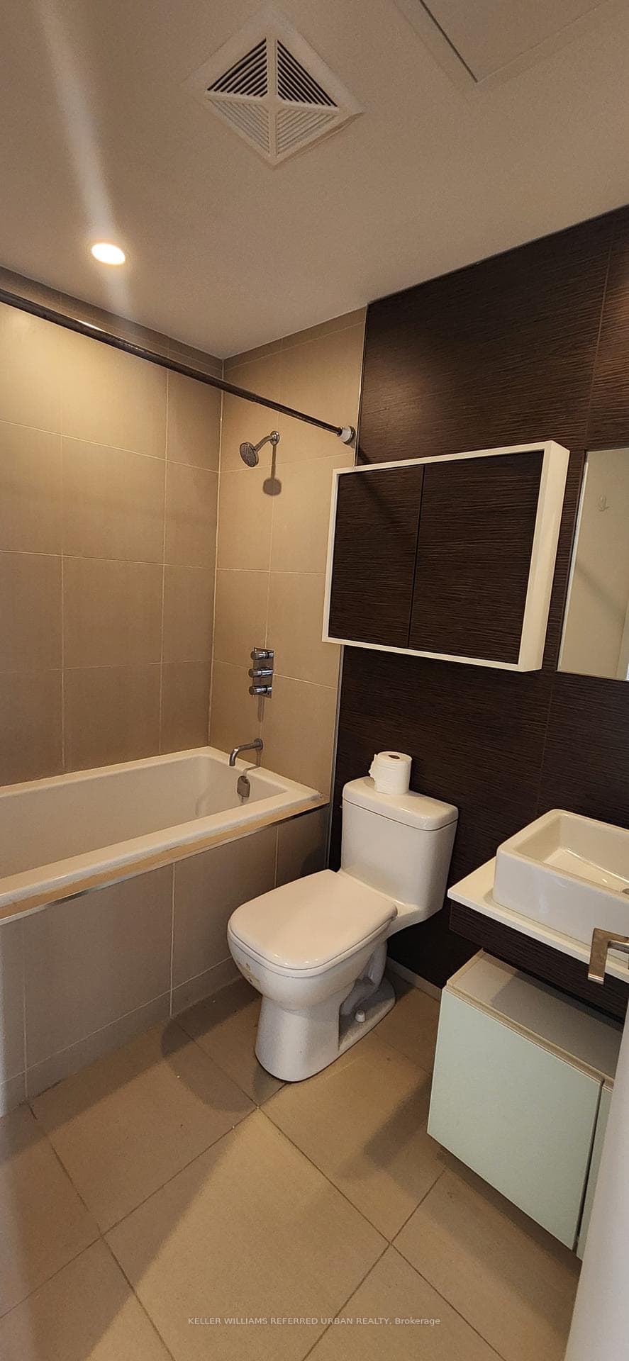 75 St Nicholas Street Unit 2108 photo 12
