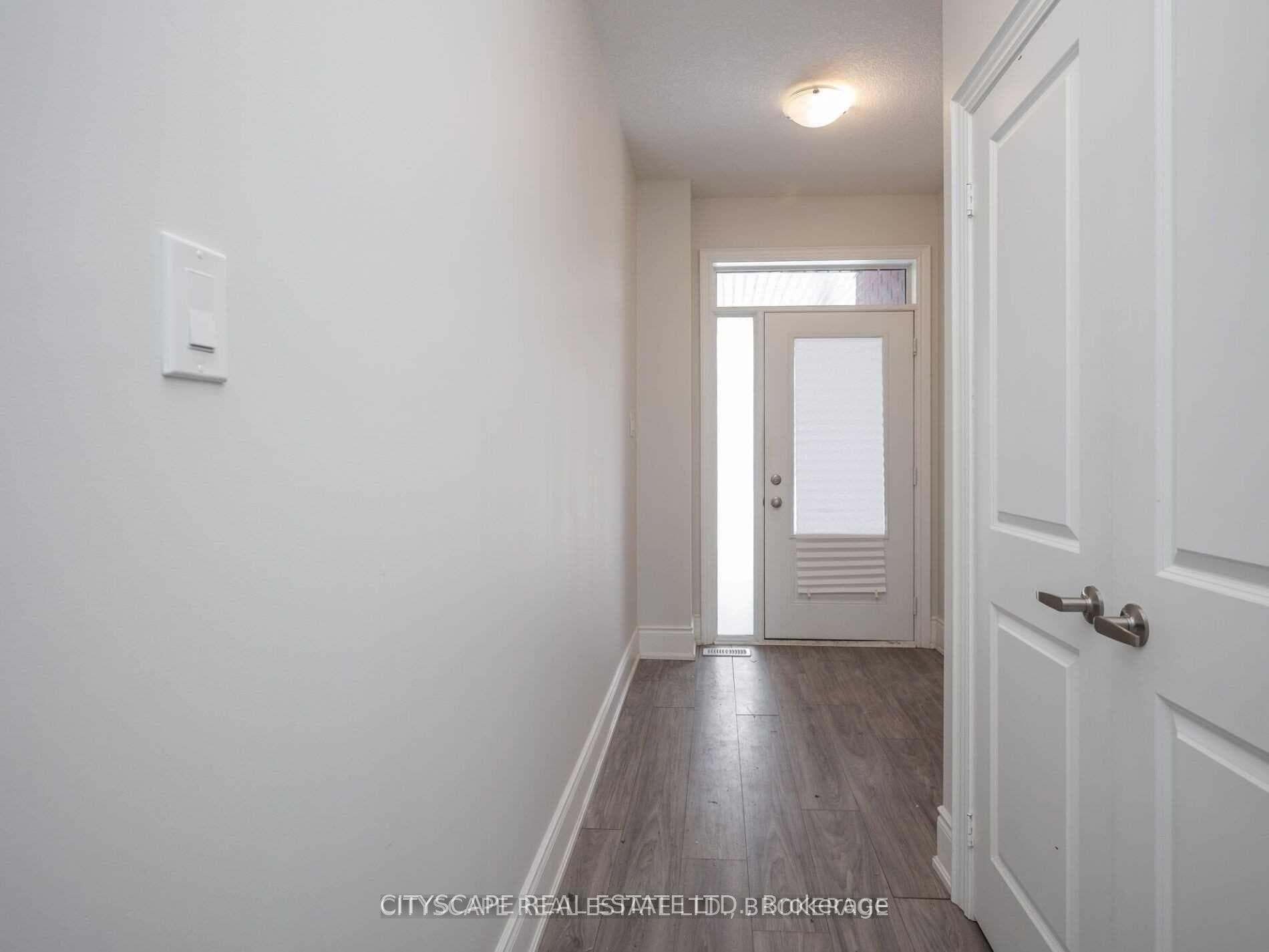 573 Wedgewood Drive photo 10