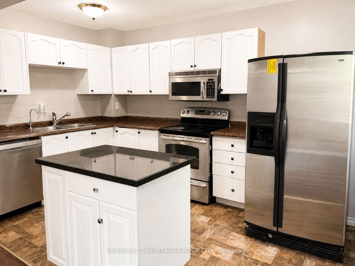 441 Barrie Road Unit 7 photo 8