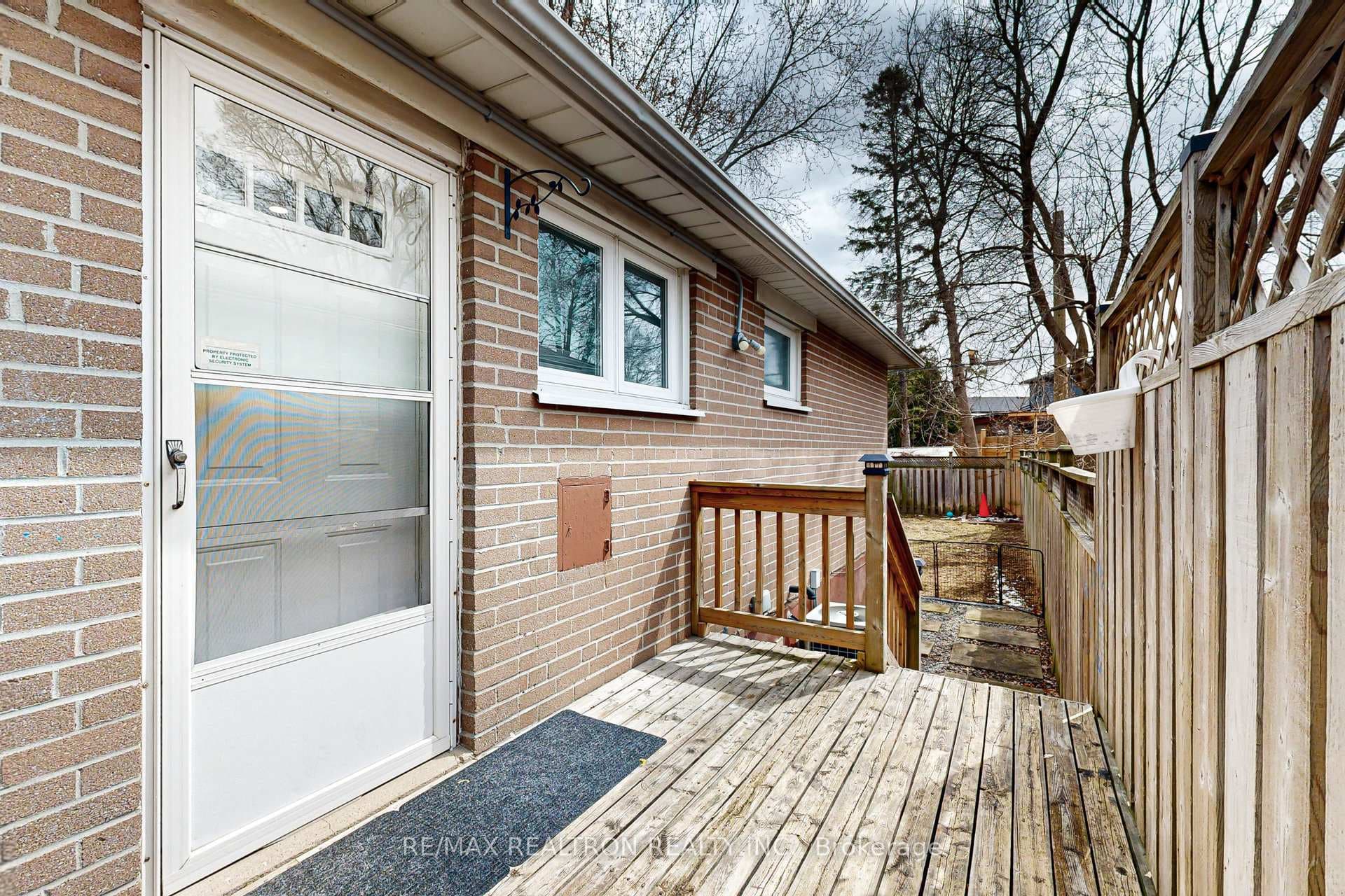 103 Aurora Heights Drive photo 36